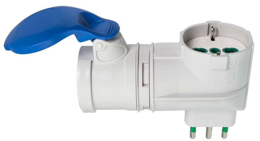 ADATTATORI IND.CEE 73010 220V.